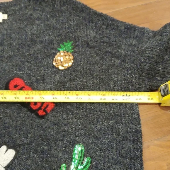 Dreamers Graphic sweater. - Picture 6 of 8